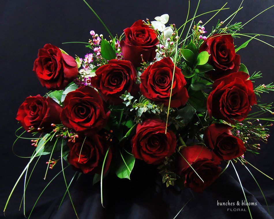 Bouquet of red roses